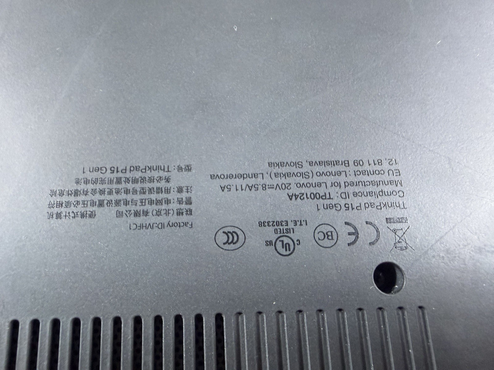 LENOVO THINKPAD P15 GEN 1 | CORE I7-10850H 256GB 16GB RAM WIN 11 NVIDIA T2000