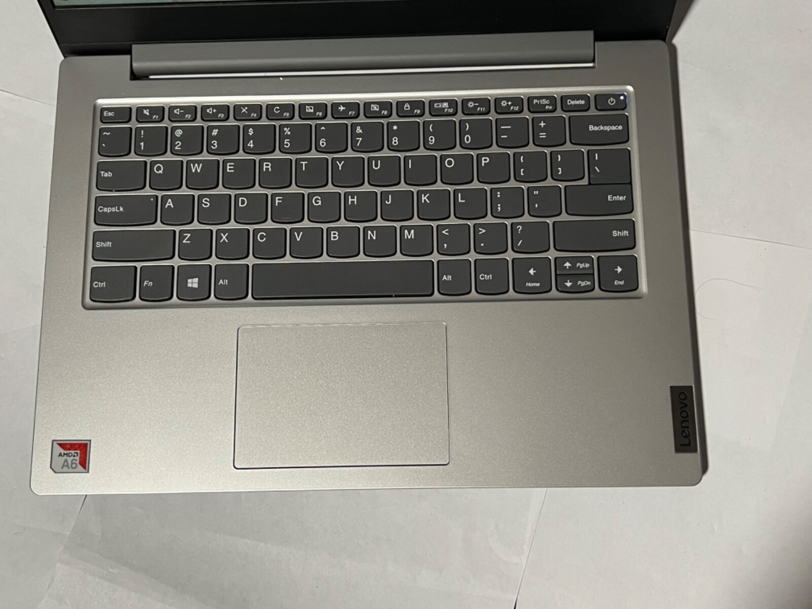 Lenovo Laptop IdeaPad 1 de 14 inch AMD A6 Series Memory 4 GB AMD Radeon R4 Memo
