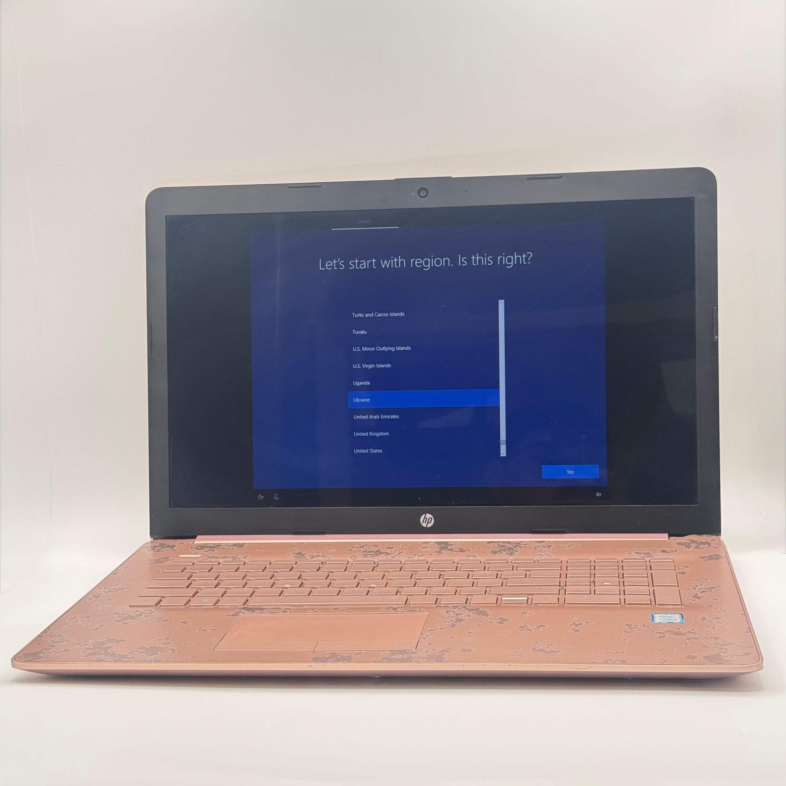 HP 17-by0010cy Laptop 17 Inch i3 8GB 1TB Pink READ