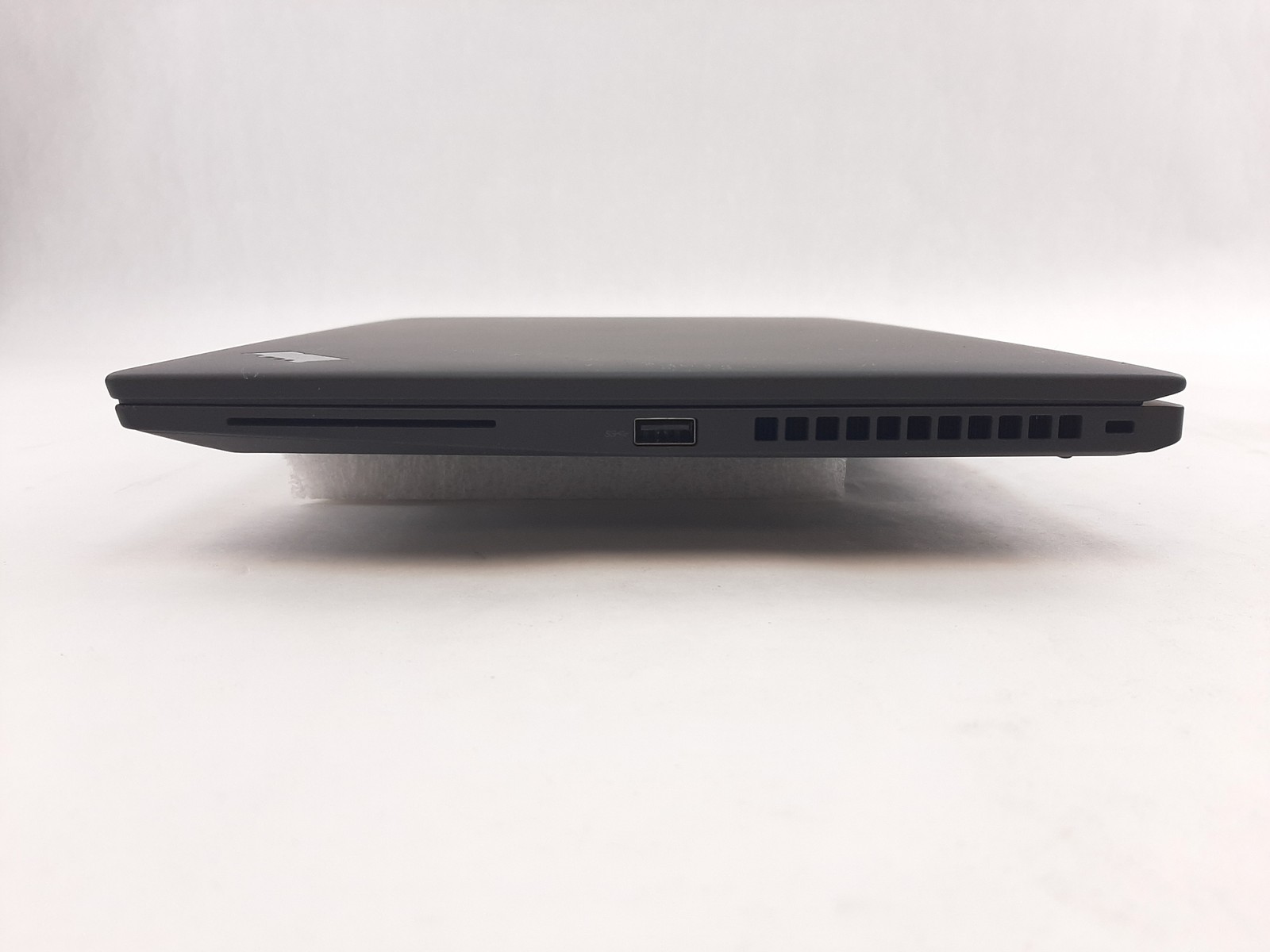 Lenovo ThinkPad T14s Gen 3 i5-1250P 1.70GHz 16GB RAM 256GB NVMe No AC 01 C4*140
