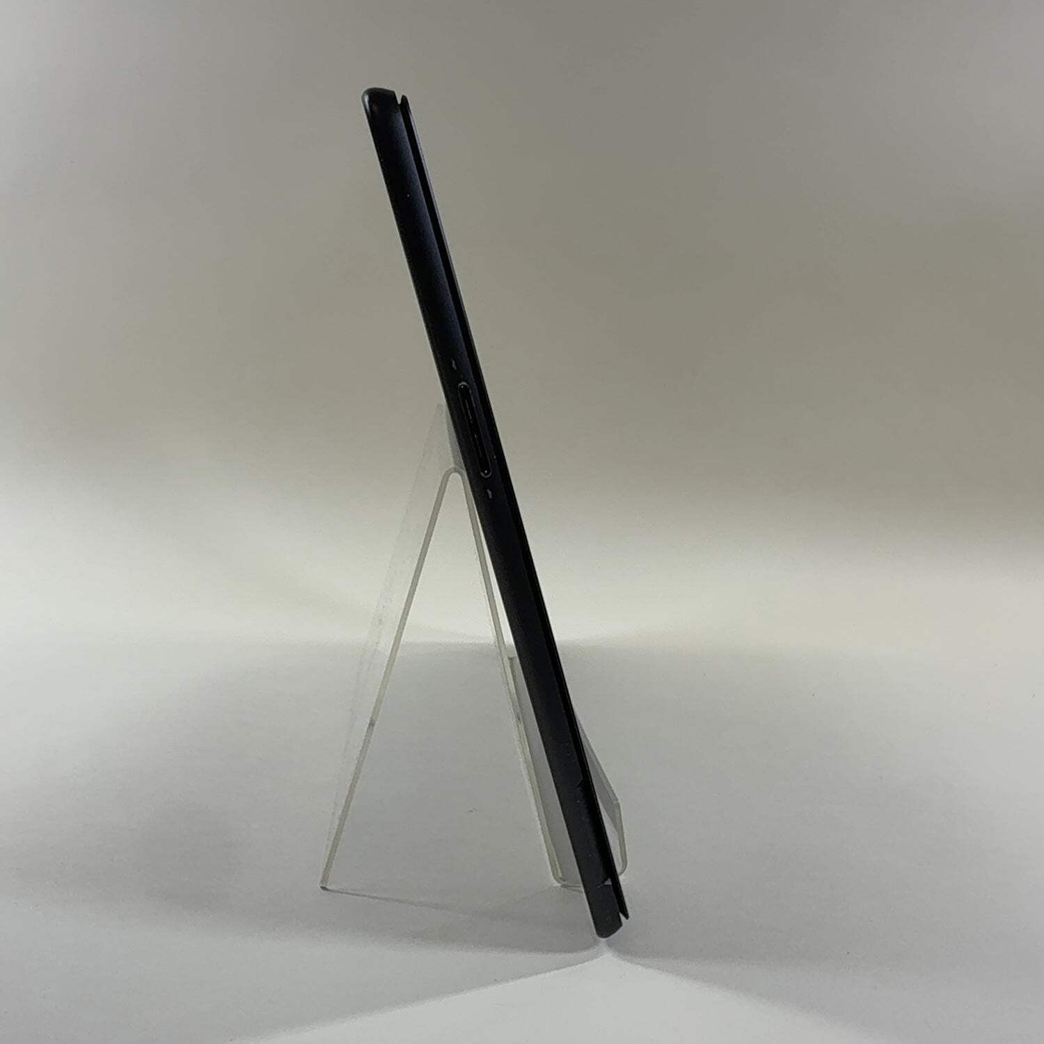 Microsoft Surface Pro 9 2038 13″ i7-1255U 2.6GHz 16GB RAM 512GB SSD READ