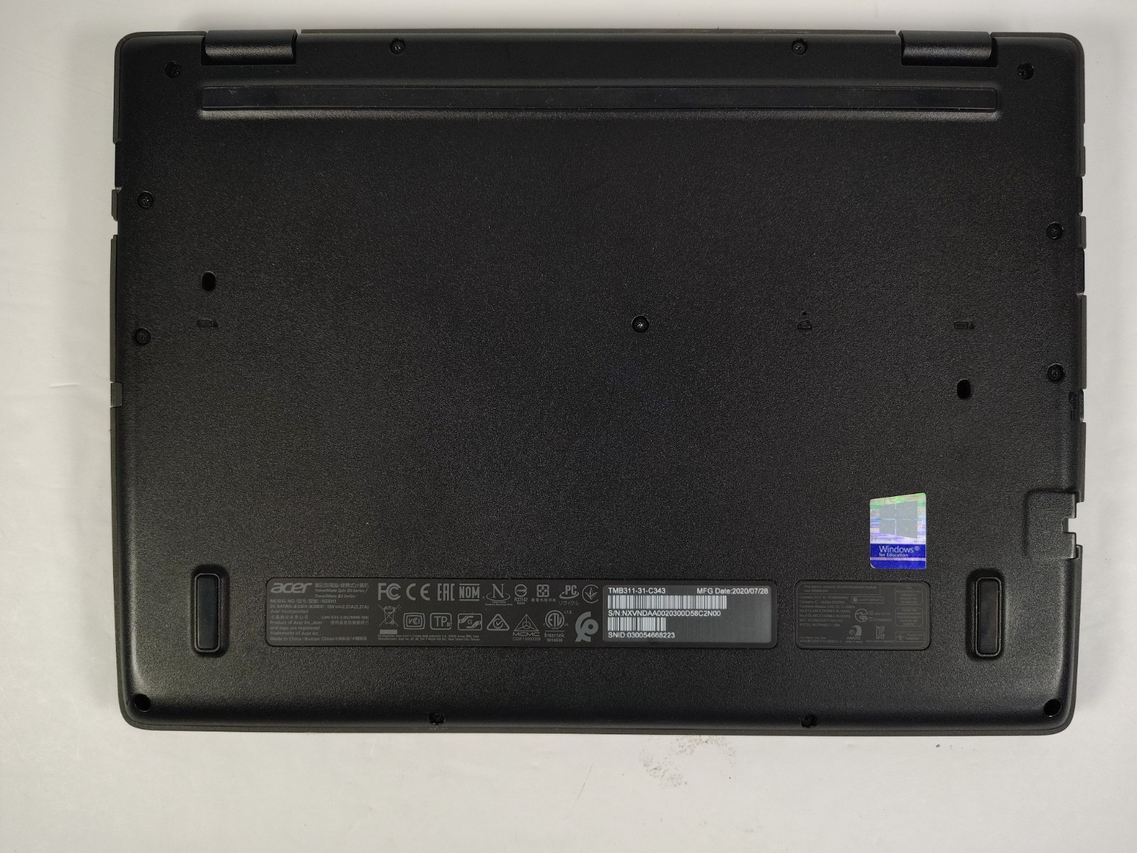 Acer TravelMate B3 B311-31 Laptop PC Computer Windows 11 – Damaged Screen AS-IS