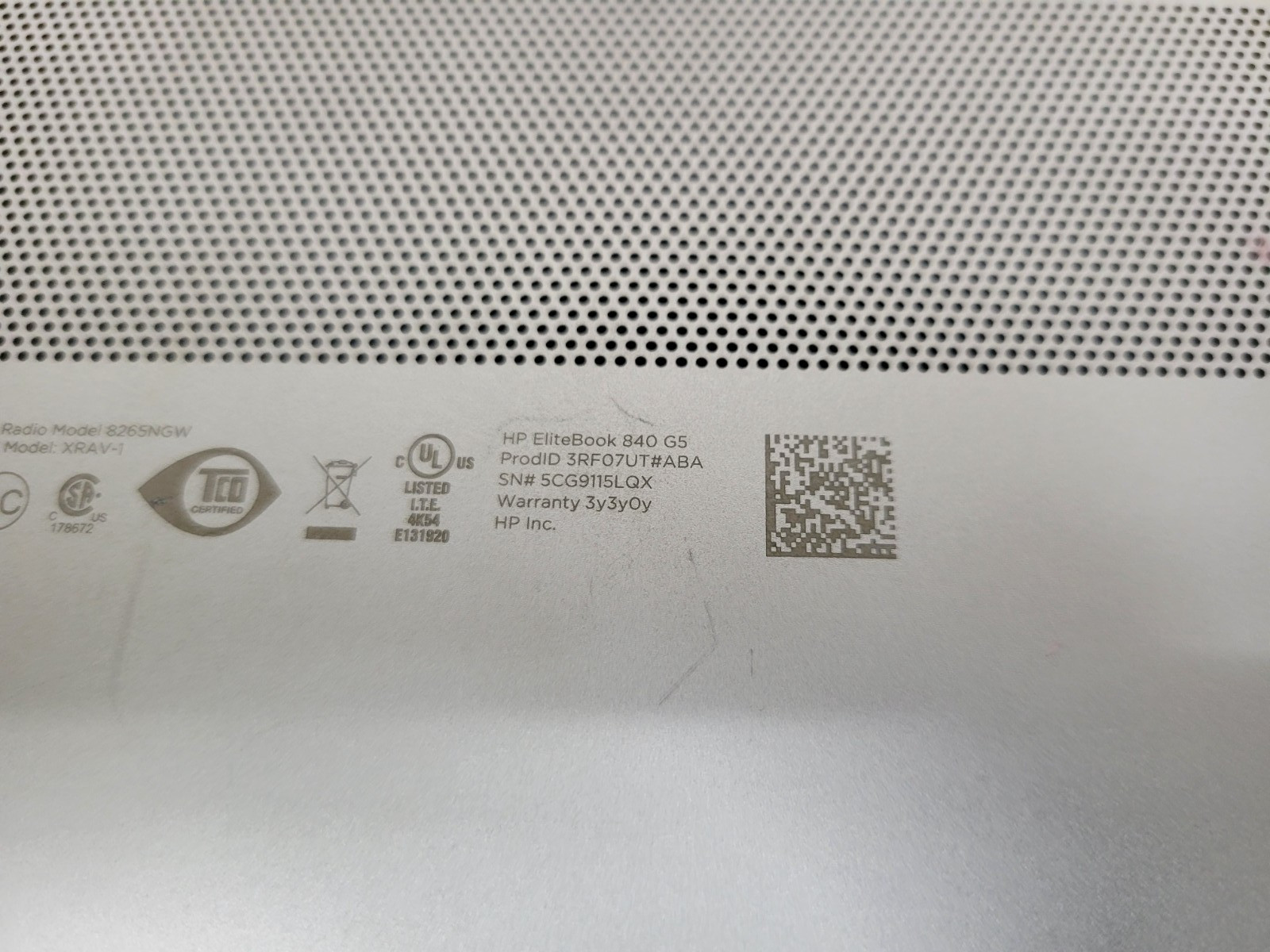 HP EliteBook 840 G5 i5-8250U@1.60GHz *AS IS/NO BATTERY/NO SSD/NO OS* | C949