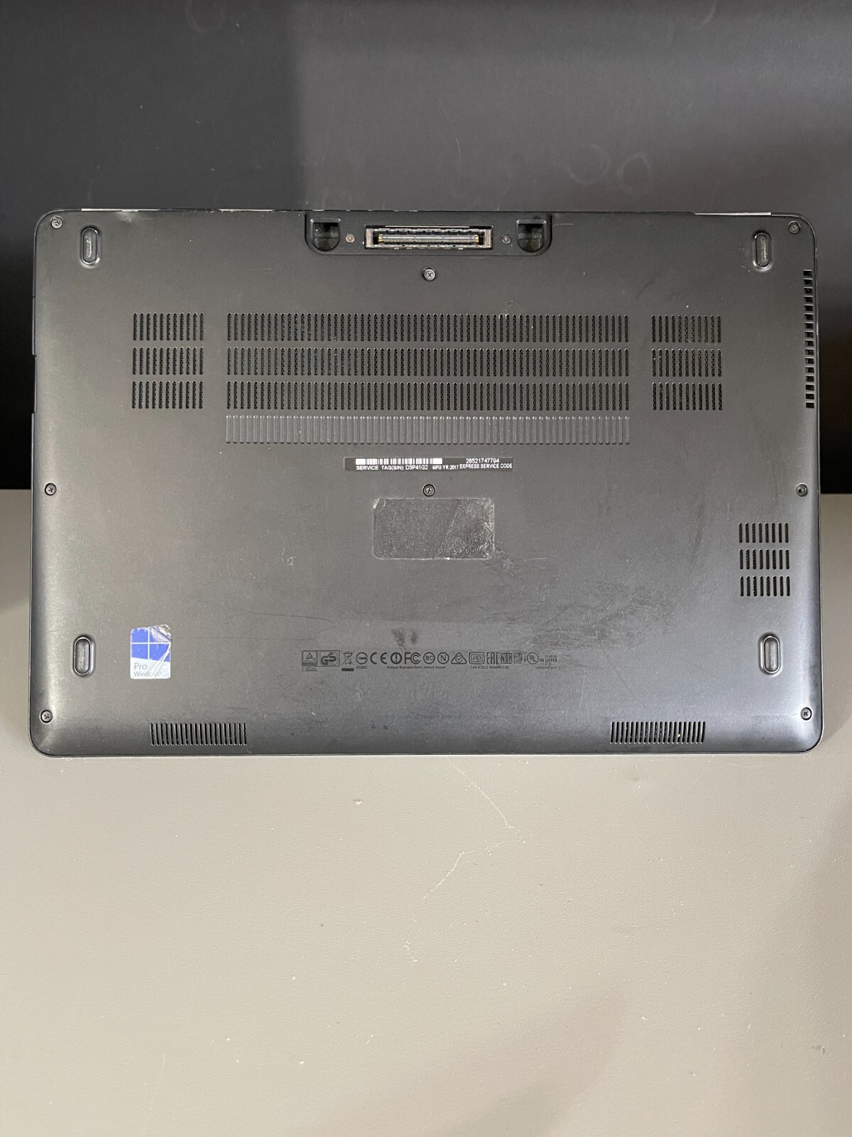 Dell Latitude E7470 14″ Intel Core i5 6th Gen 2.3GHz FOR PART ONLY