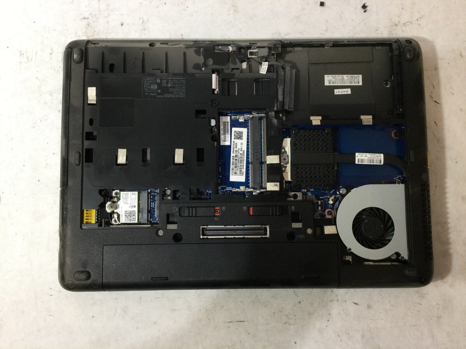 HP PROBOOK 640 G1 – BOOTS TO BIOS – INTEL I5 4300M – NO RAM – READ DESCRIP – BB