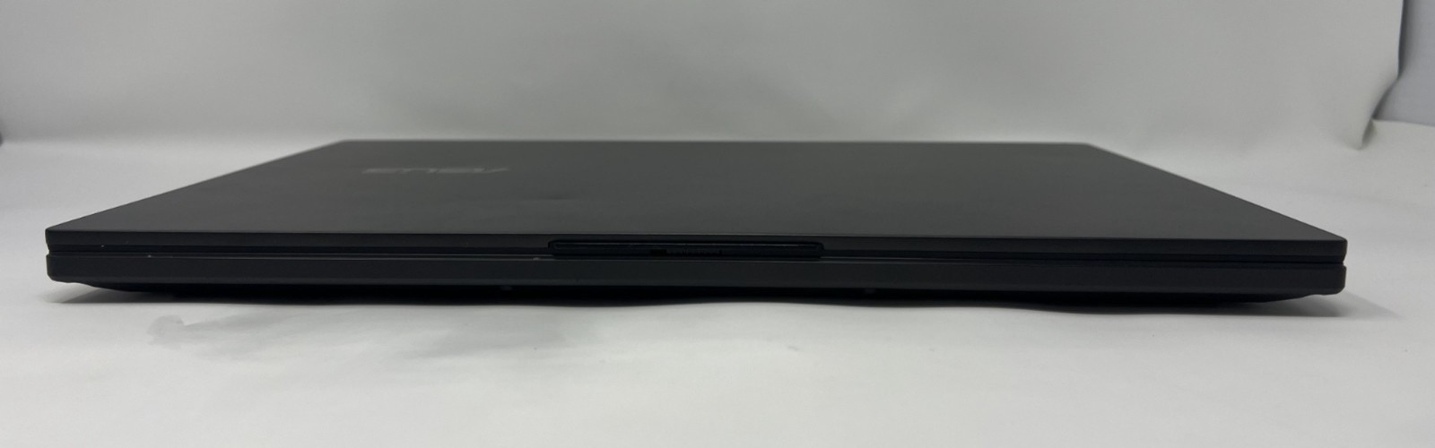 ASUS Vivobook Pro 15 Q543M Ultra 9 185H 24GB 2TB RTX 3050 OLED Dents