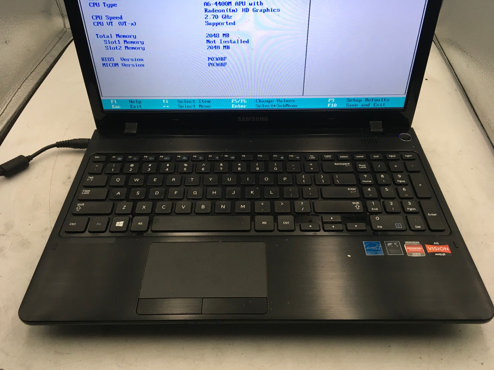 SAMSUNG NP365E5C – BOOTS TO BIOS – AMD A6 4400M – 2GB RAM – 15″ – NO OS -READ-BB
