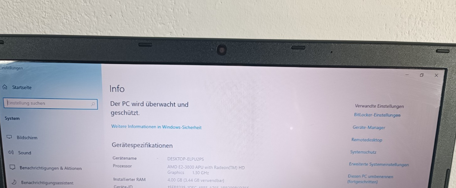 Packard Bell Laptop Notebook PC 1.3GHz
