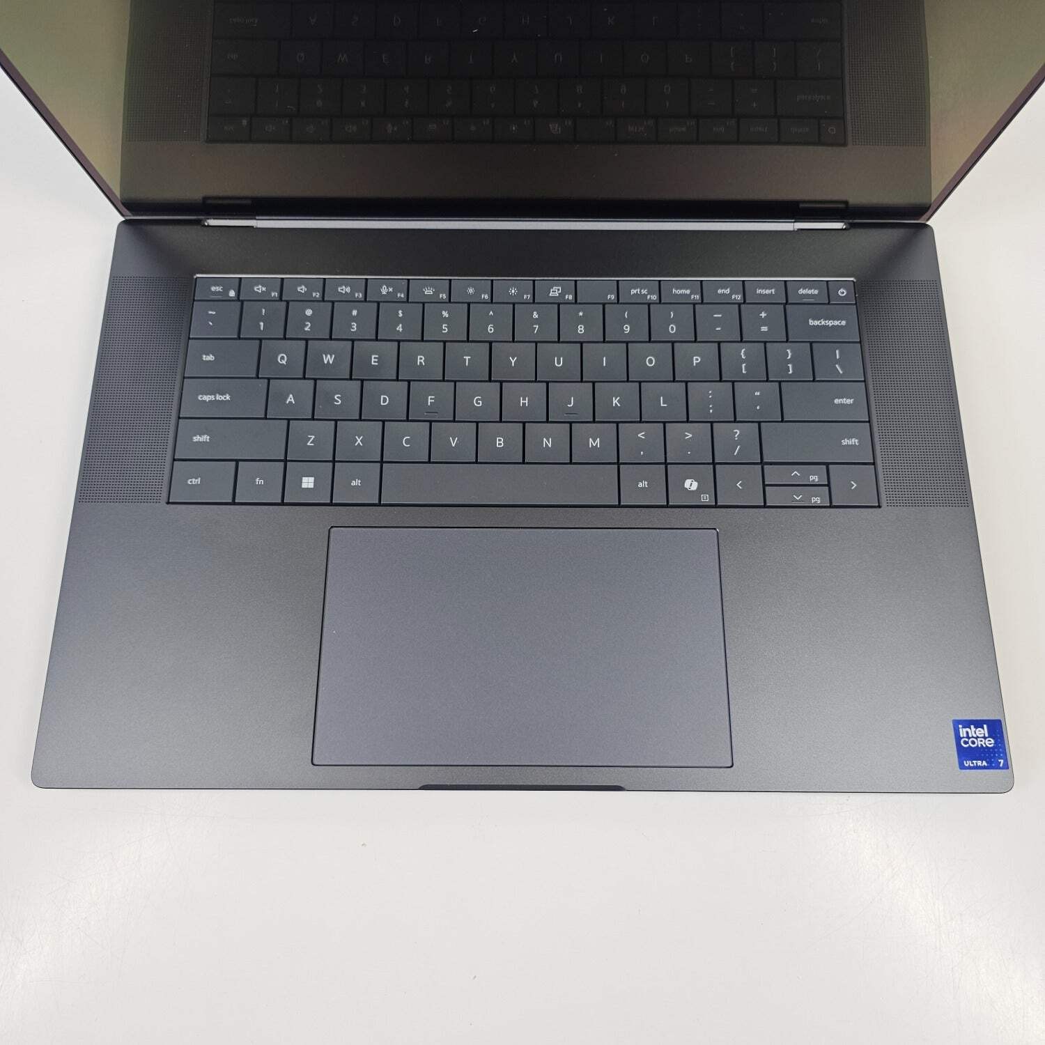Dell Pro Max 16 Premium MA16250 16″ Core Ultra 7 265H 2.2GHz 32GB RAM 1TB SSD