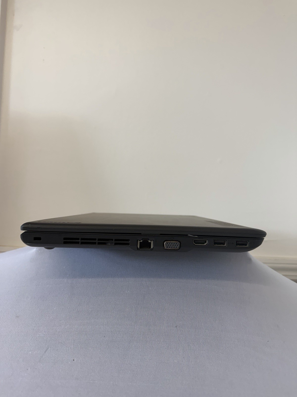 Lenovo Thinkpad E550 Laptop – Good Screen – Intel i5-5200U – RAM 8 GB- Read Des