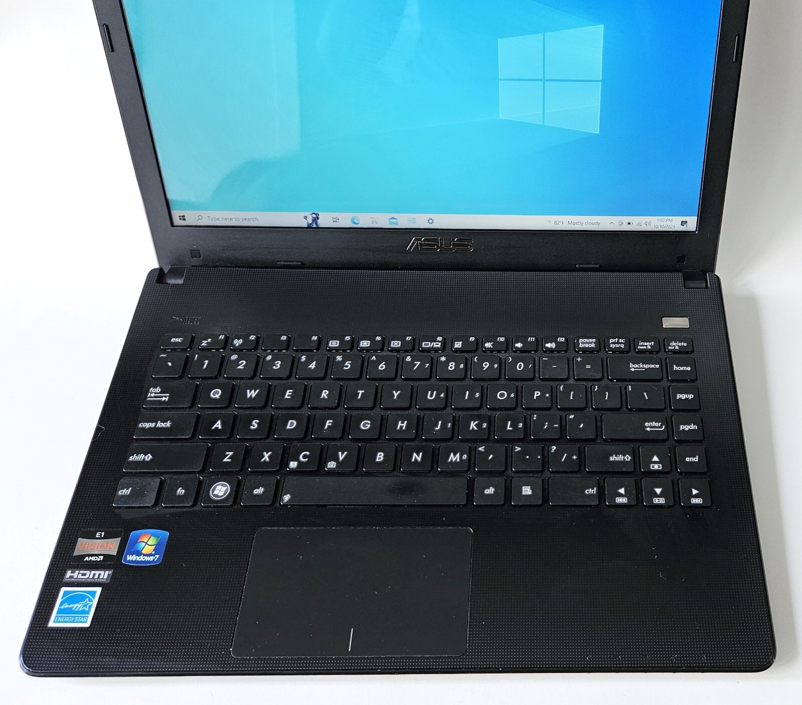 ASUS X401U / 320GB HDD / 4GB RAM / AMD E1-1200 1.40GHz / 14″ / WINDOWS 10