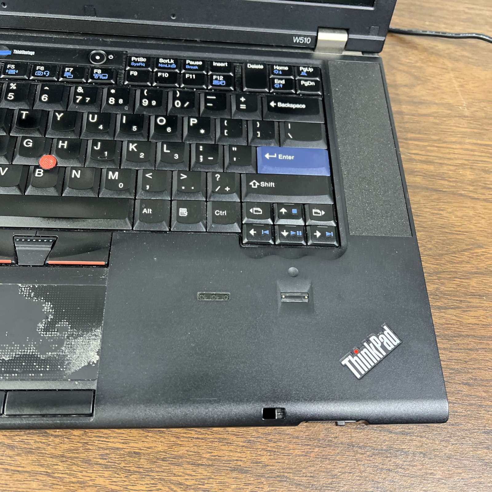Lenovo ThinkPad W510 15.6″ Intel Core i7-720QM 1.60GHz 4GB RAM – NO HDD/OS/BATT