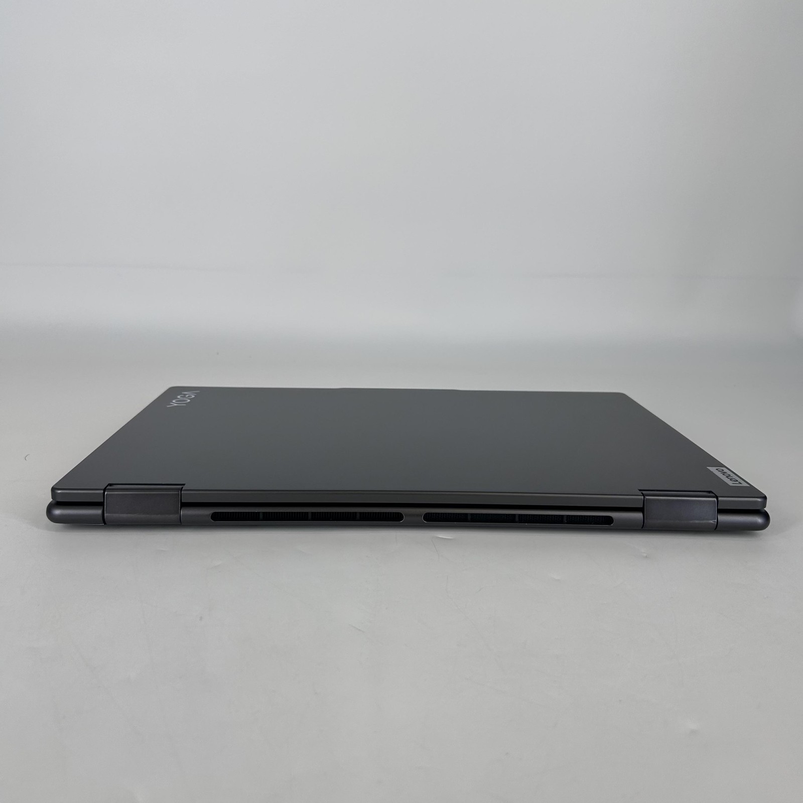 Lenovo Yoga 7i 16 FHD+ TOUCH 1.3 GHz i5-1335U 8GB 512GB SSD Good