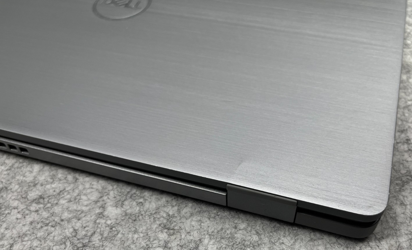 Dell Latitude 7420 14″4K UHD i7 1165G7 @ 2.80GHz 16GB 256GB NVMe Windows 11 Home