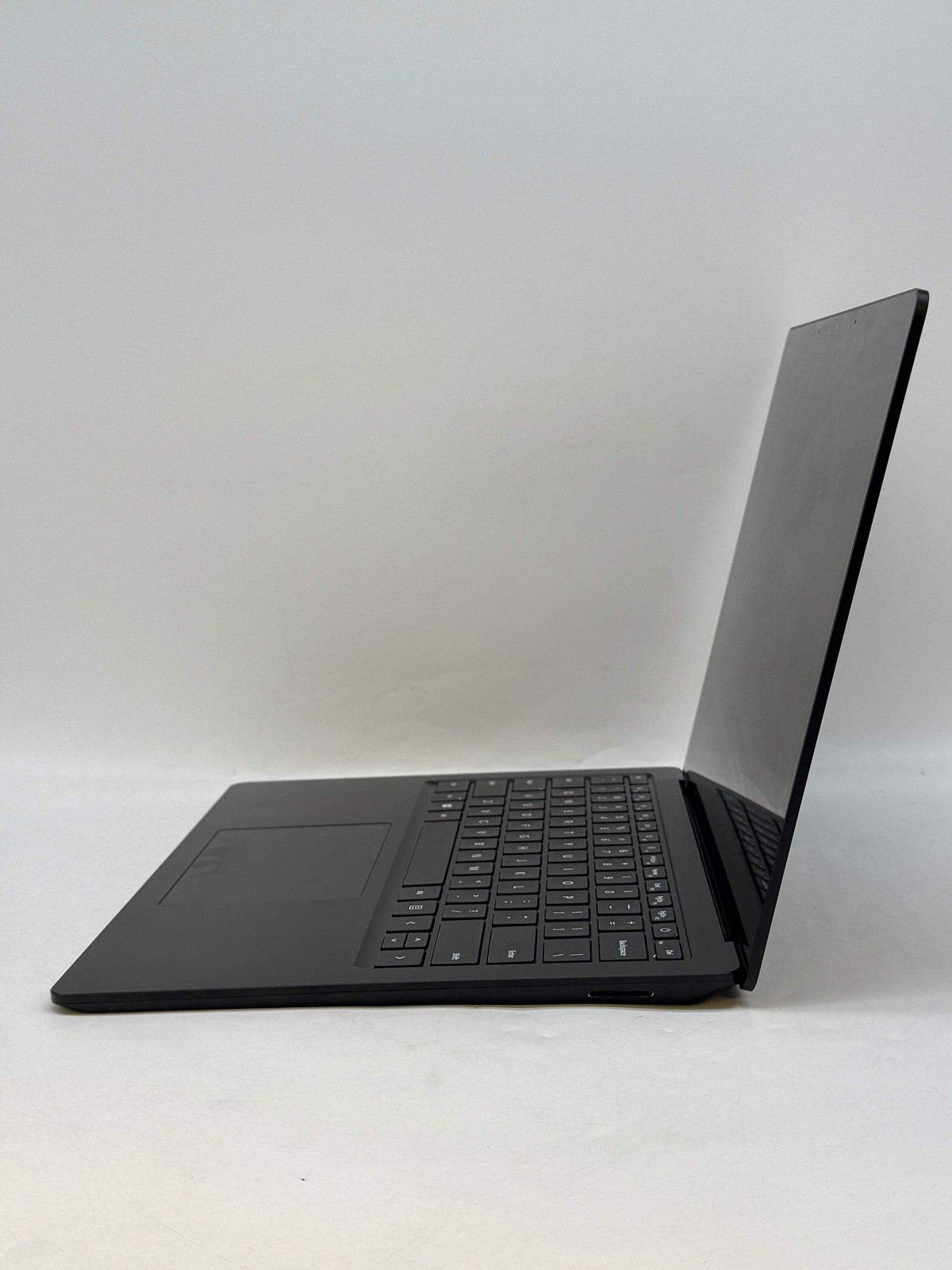 Microsoft Surface Laptop 4 1951 13.5″ i5-1245U 2.5GHz 256GB SSD 16GB DDR5 RAM