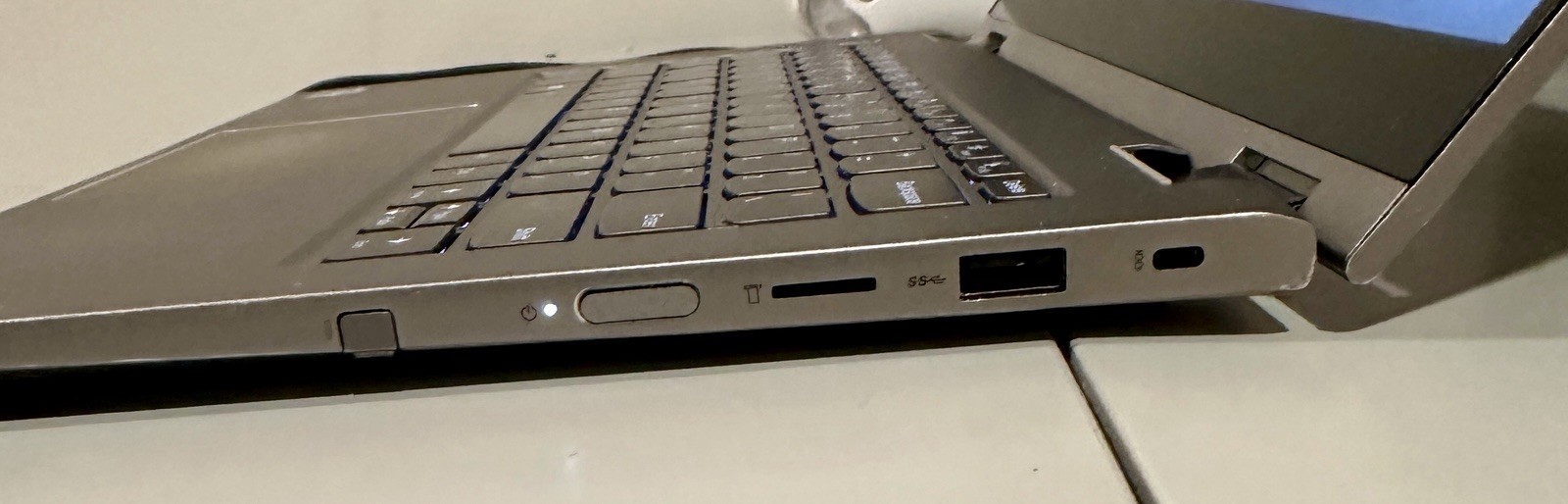 Lenovo ThinkBook 14s Yoga G2 IAP 2-in-1 2022 Touch 14 in FHD Core i7-1255U