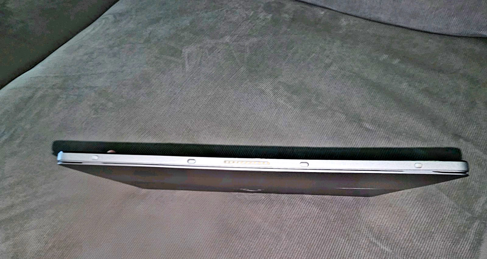 Dell Latitude 7210 i5-10310u Tablet, 8GB RAM, No SSD or KB