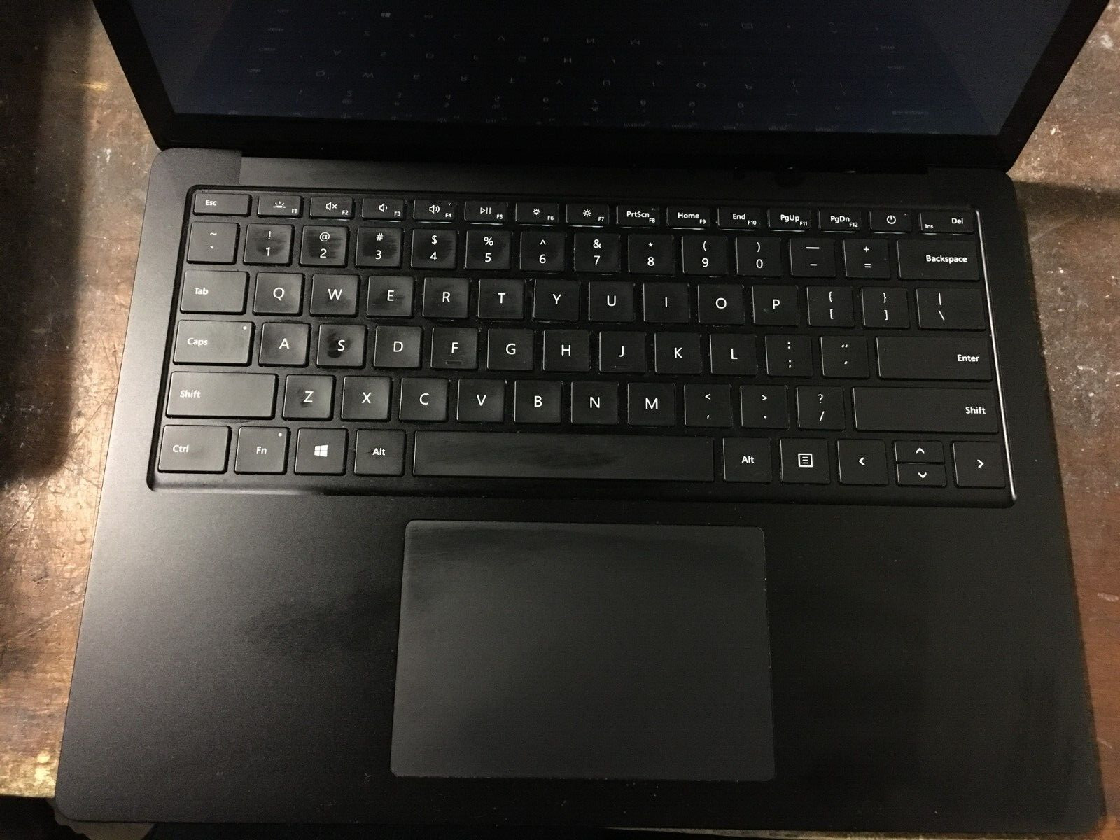 Microsoft Surface Laptop 3 13.5″ Intel i5-1035G7 8GB RAM 256GB SSD *Please Read*