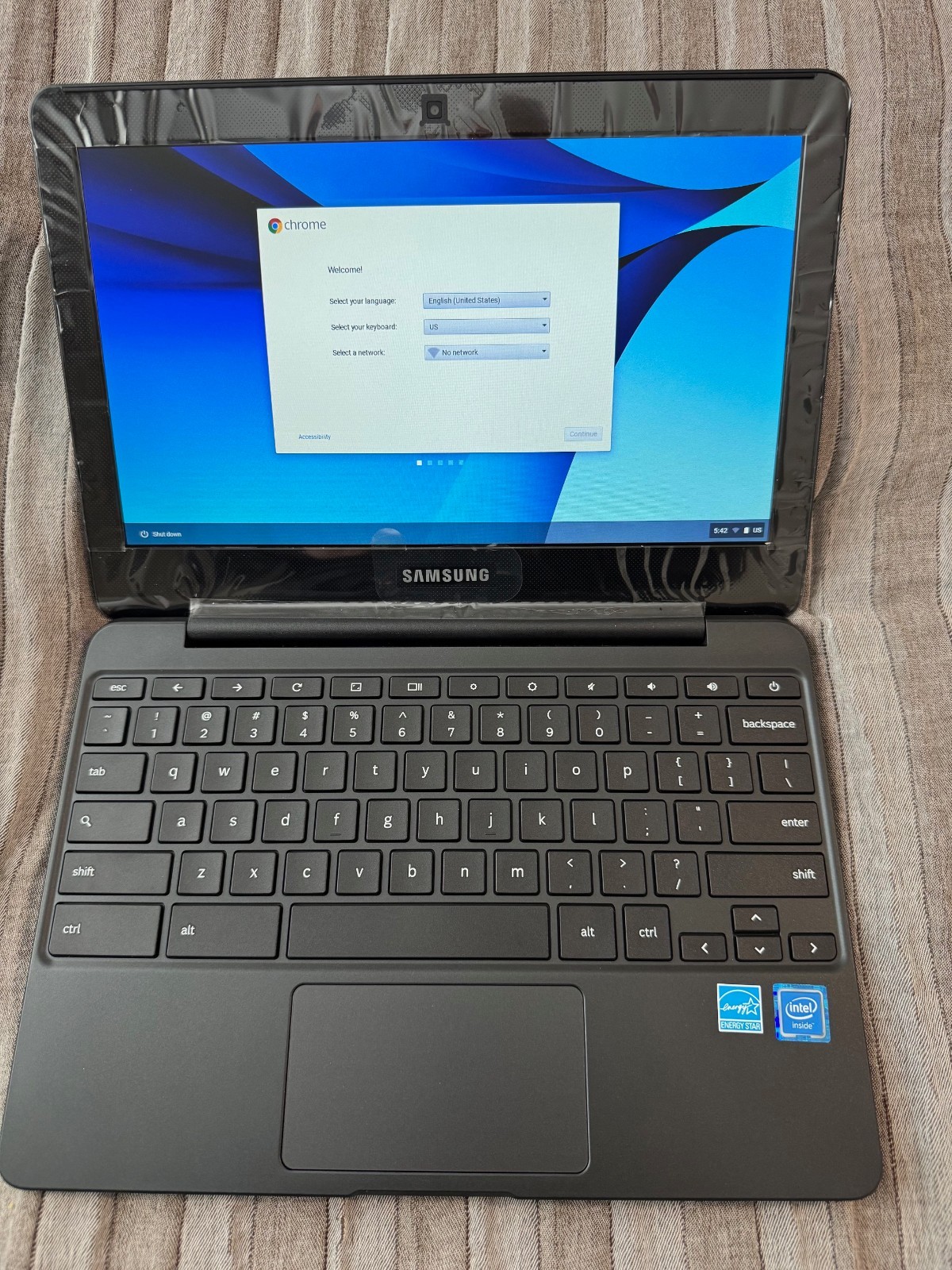 Samsung Chromebook 3 11.6 inch (32GB, Intel Celeron D, 2.48GHz, 4 GB)…