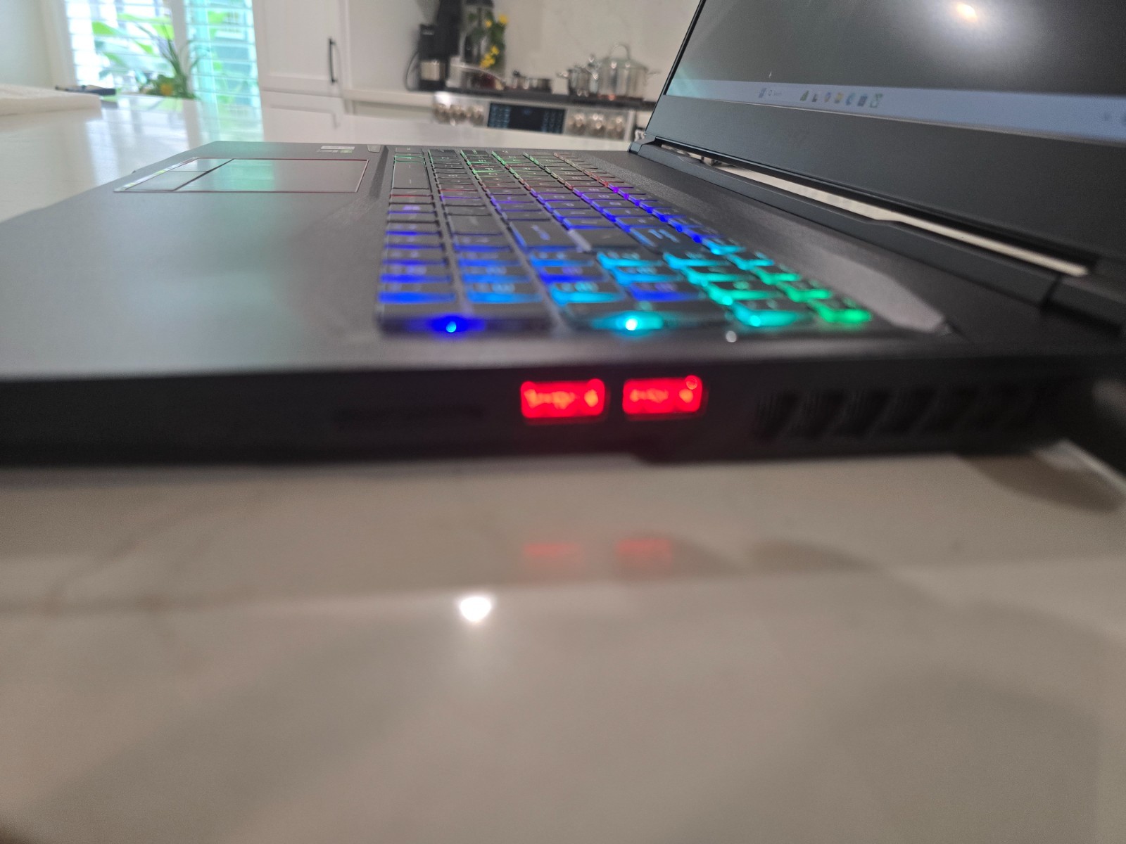 MSI GE75 Raider 17.3″ (1TB + 512GB, Intel i7 10th Gen., 2.60GHz, 16GB, RTX 2070)