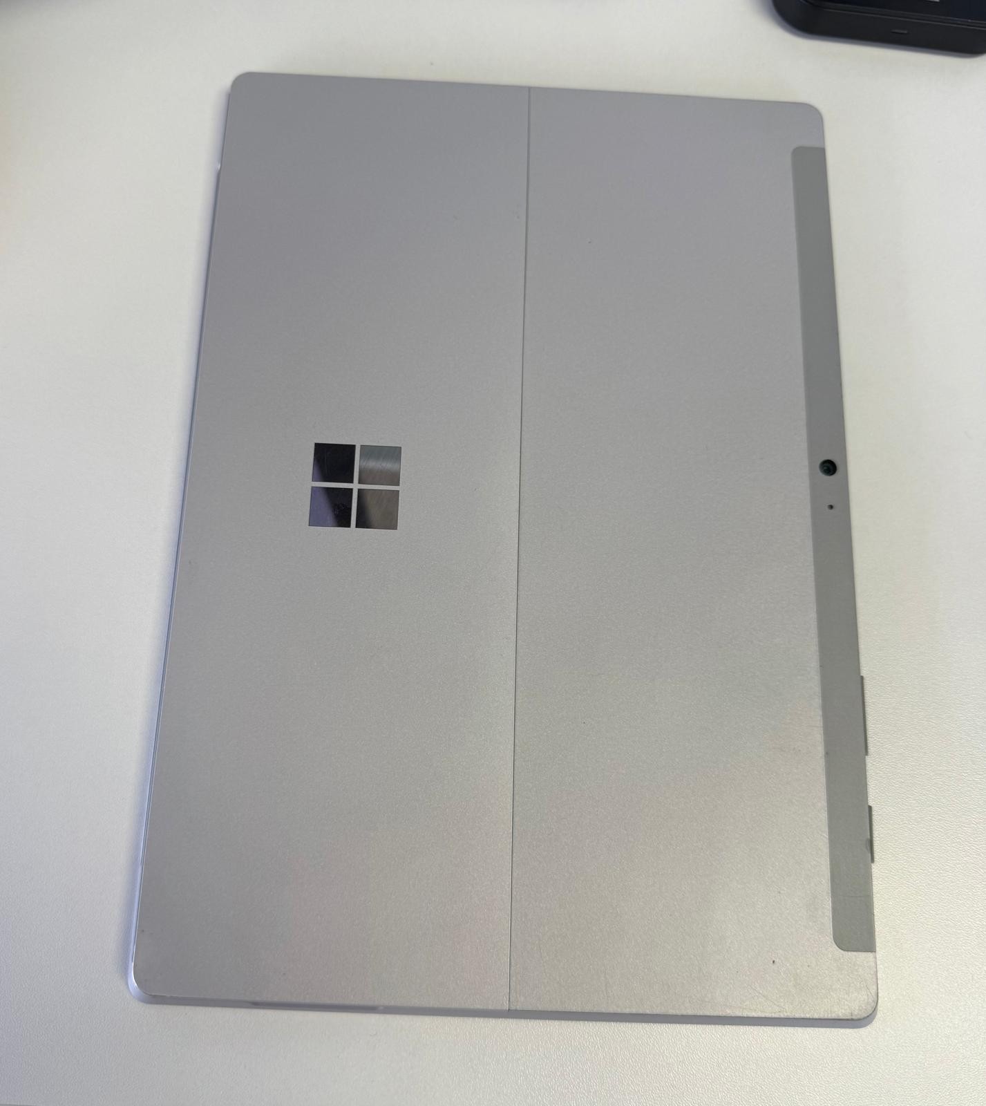 Microsoft Surface Pro 3 – 128GB – Model 1645 – Bad Charging Port –For Parts Only