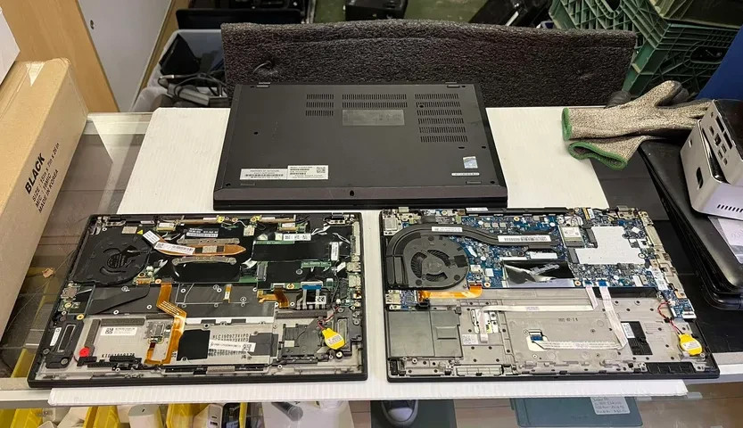 Lot of 3 Lenovo Laptops FOR PARTS OR REPAIR ONLY – X1 Carbon / T14 / P15u