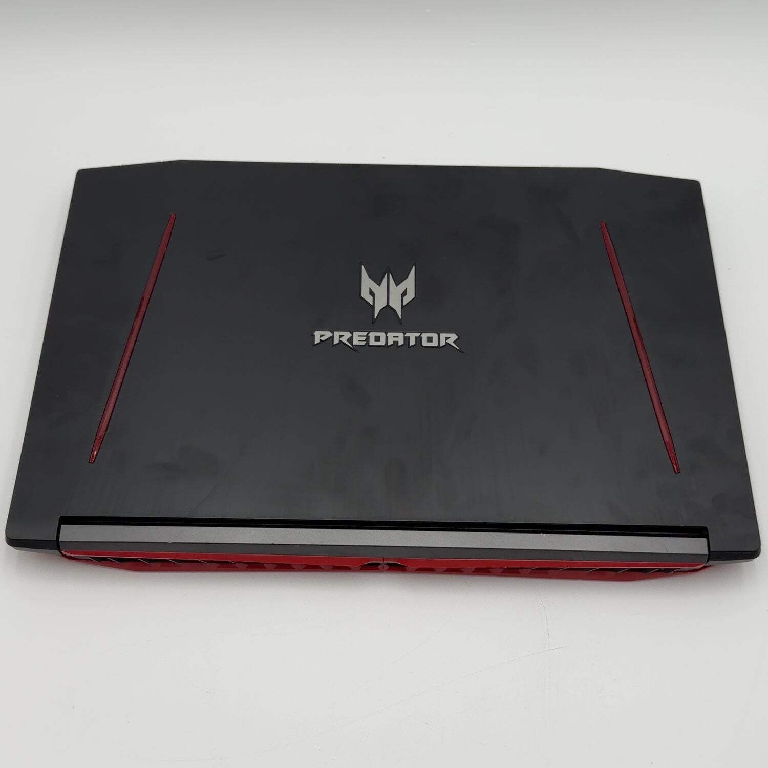 Acer Predator Helios 300 14″ i7-8750H 16GB RAM 256GB SSD 1TB HDD GTX 1060
