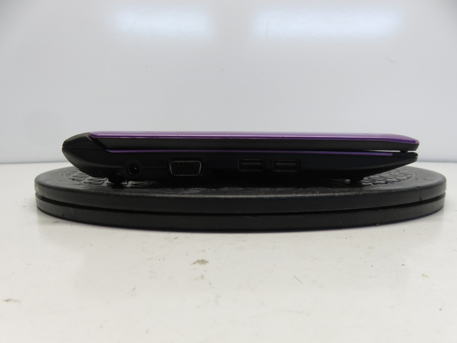 Acer Aspire One 532h-2254 Laptop Intel Atom N450 1GB Ram No HDD or Battery