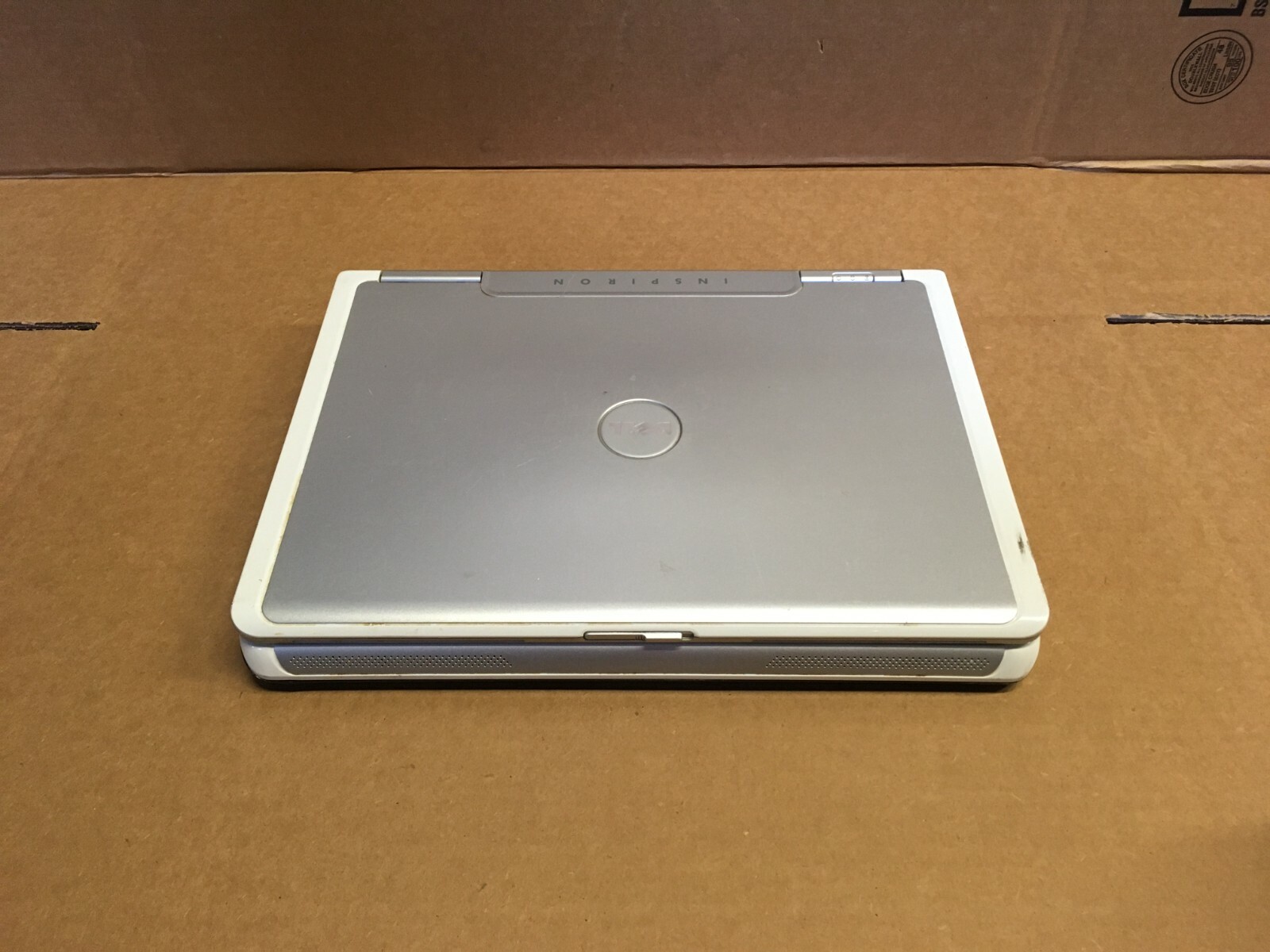 Dell Inspiron 1501 15.4″ Laptop AMD 64 X2 1GB 120GB DVDRW WIFI ATI RADEON 1150