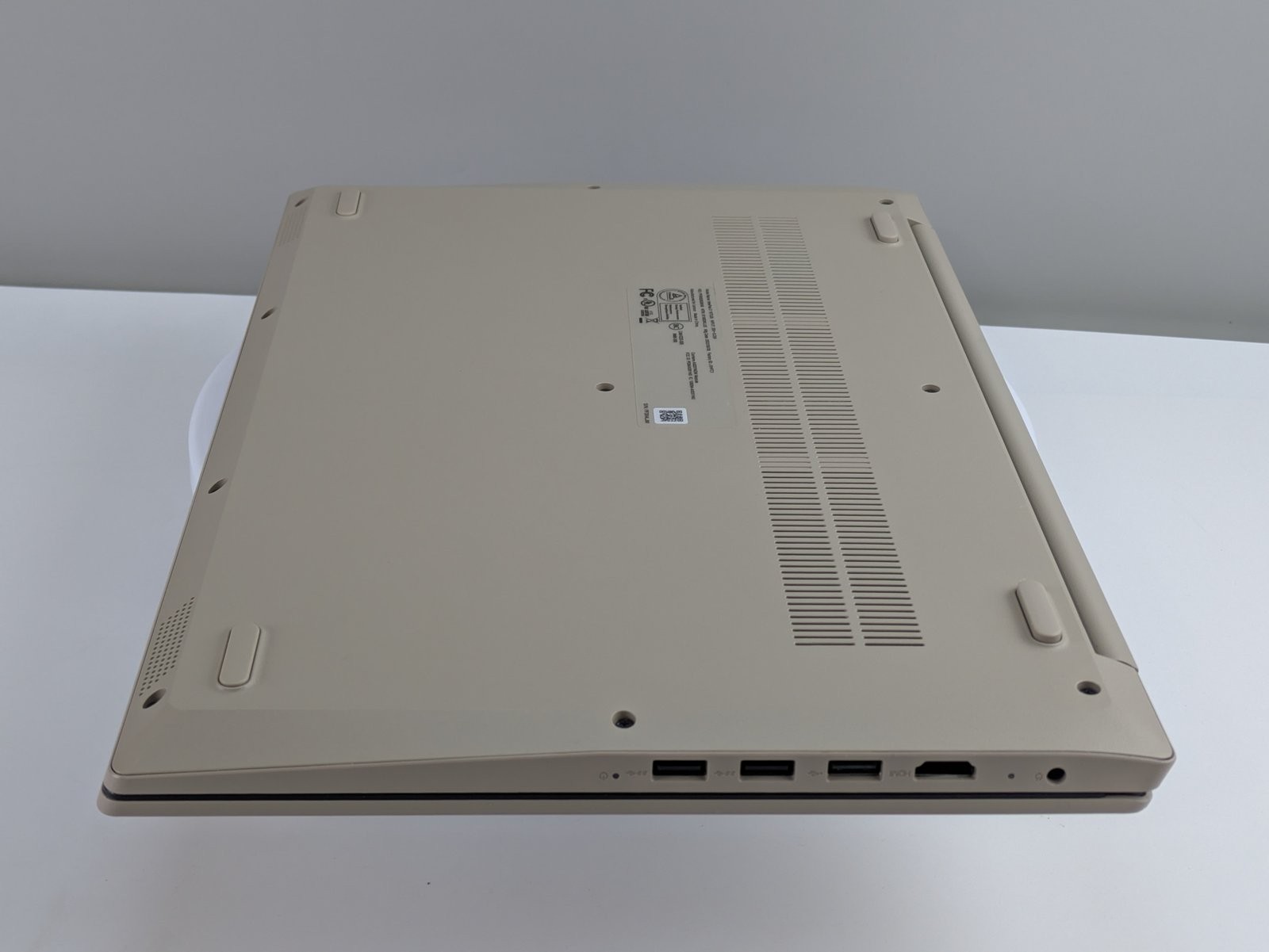 Lenovo IdeaPad 3 15ITL05 15.6″ Touch i3-1115G4 8GB RAM 256GB SSD HD W11H