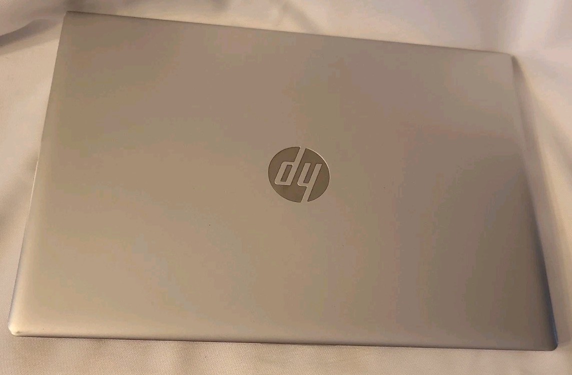 HP ProBook 640 G5 i5-8365U CPU@ 1.9GHz 8GB RAM 256GB SSD 071307