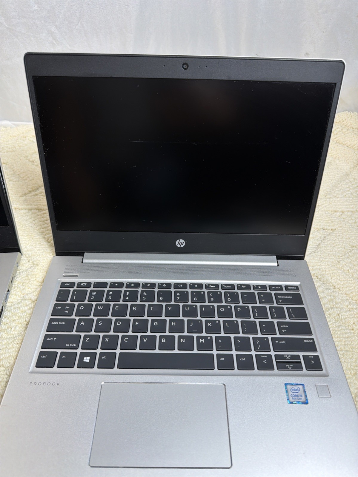 Lot Of 2 HP ProBook 430 G6 Core i5 No HDD 4 And 8 Gb Ram.