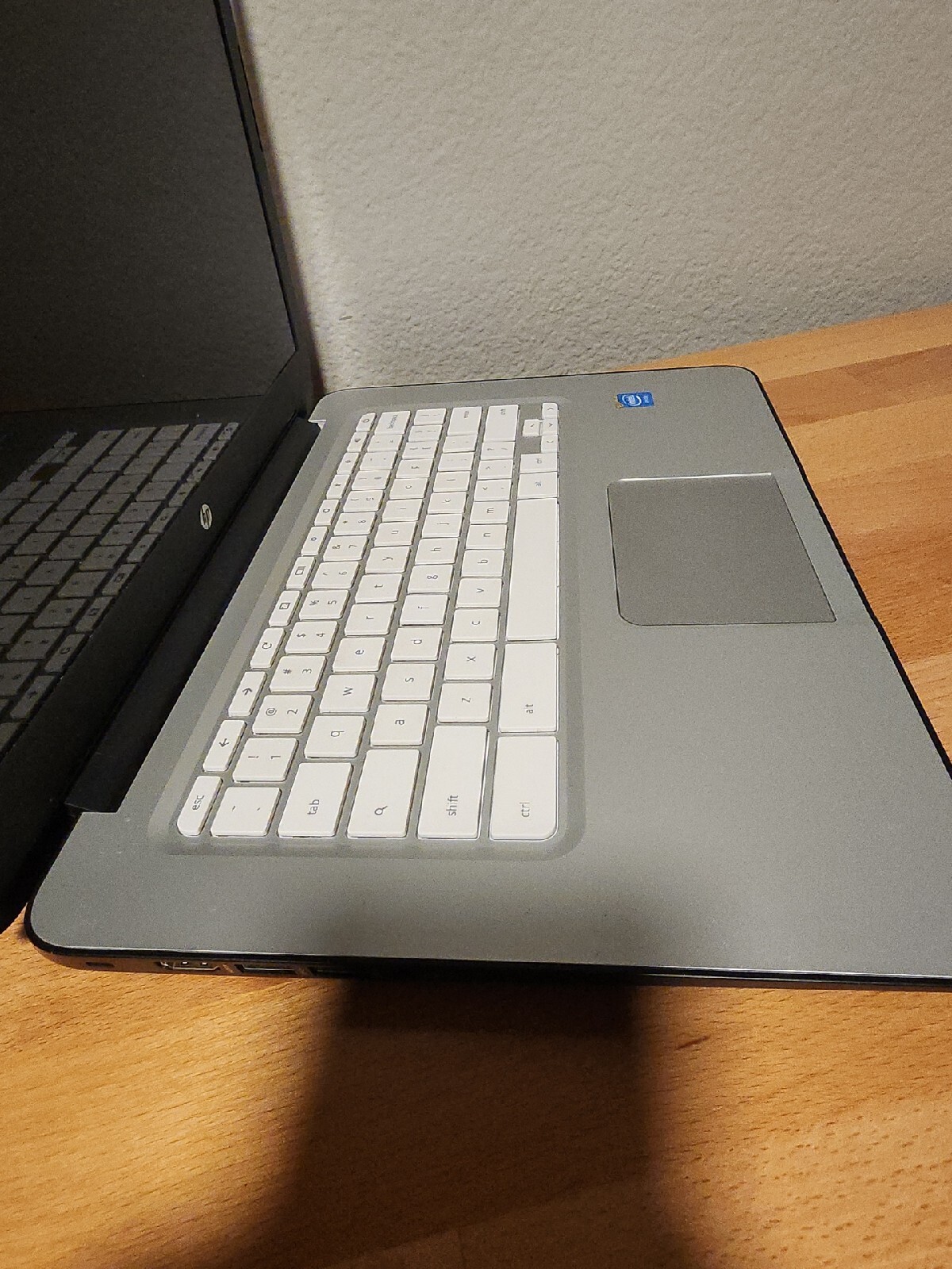 HP Chromebook 14-SMB Parts Only Laptop Celeron 2955U 1.4GHz 4GB 16GB SEE NOTES