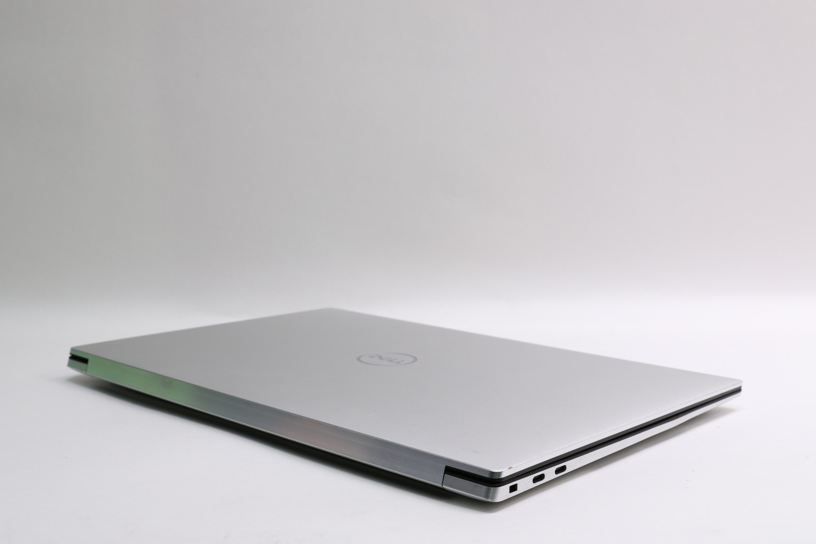 15.6″ Dell XPS 15 9530, i7-13700H, 16GB, 256GB SSD, Intel Arc A370M