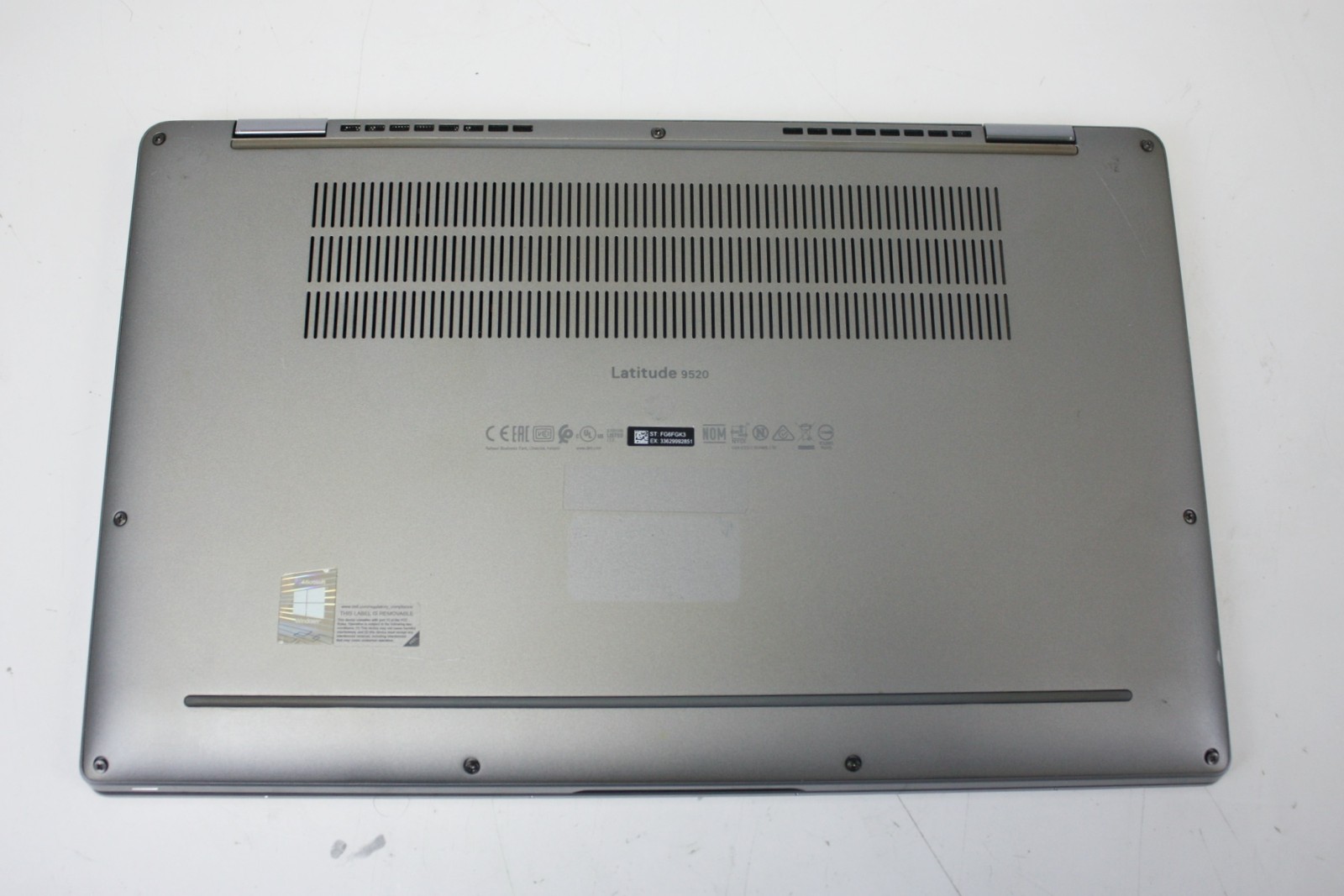 Dell Latitude 9520 15″ Touchscreen Laptop I5-1145G7 2.60GHz 16GB LPDDR4X SDRAM