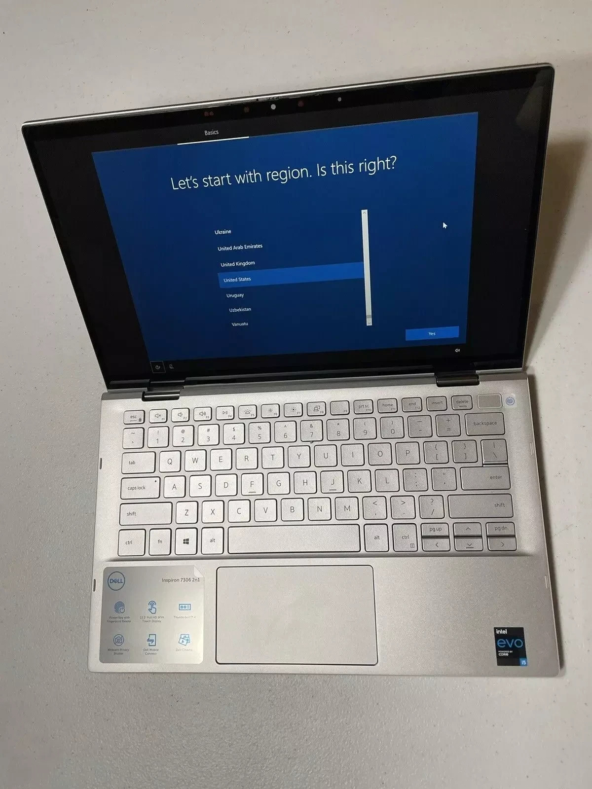 Dell Inspiron 7000 13.3″ FHD Touchscreen Laptop i5-1135G7 2.40GHz 8GB 512GB SSD
