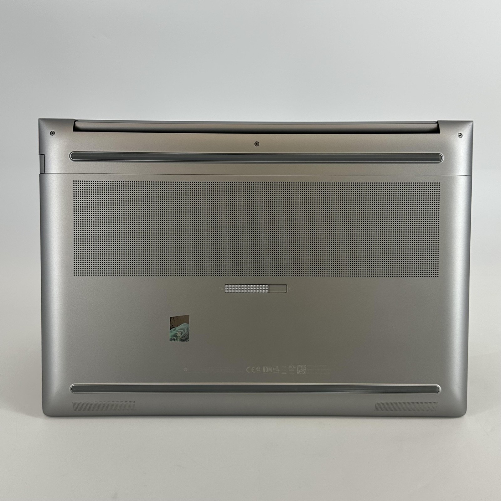 HP ZBook Fury 16 G9 FHD+ 2.1 GHz i7-12850HX 32GB 1TB SSD RTX A2000 Good