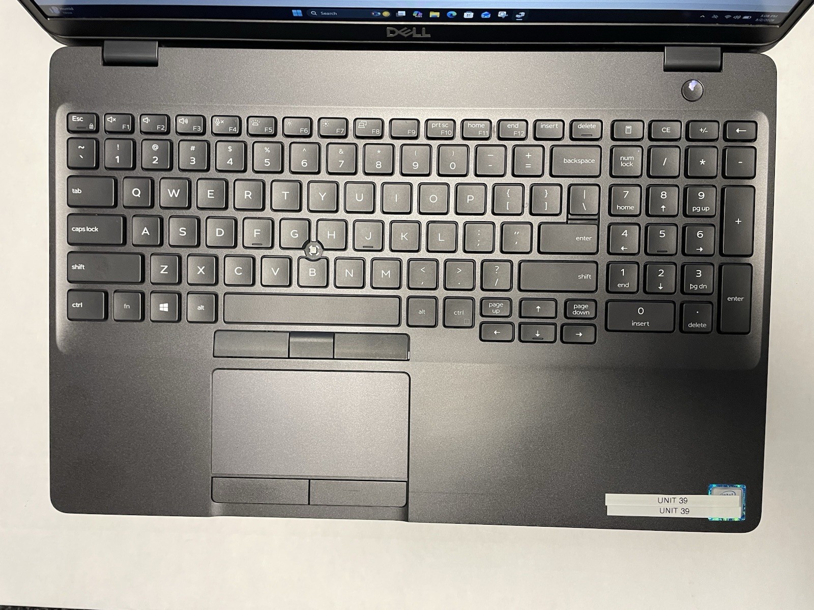 Dell Precision 3541 Mobile Workstation Intel(R) Core(TM)i7-9850H CPU @2.6 GHz 39