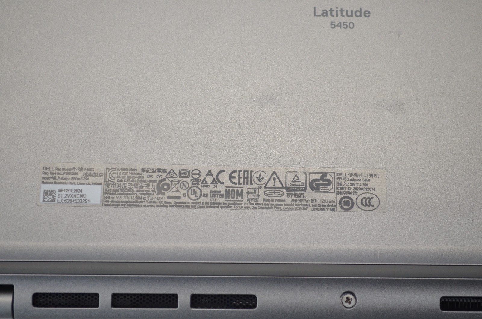 Dell Latitude 5450 14″ Core Ultra 7 165U 1.8GHz 16GB RAM 256GB NVME Win11Pro