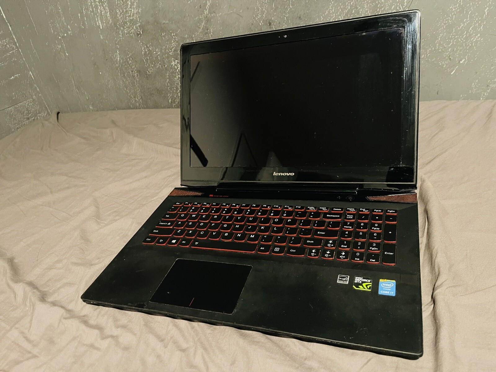 USED Lenovo Y50-70, 4700HQ, GTX 860M, 16GB DDR3, 500GB SSD, WIN 10 64bit