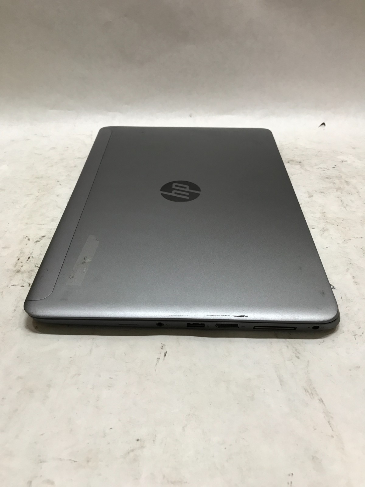 HP EliteBook Folio 1040 G2 14″ Intel Core i7 NO RAM NO HDD/OS For Parts READ -DW