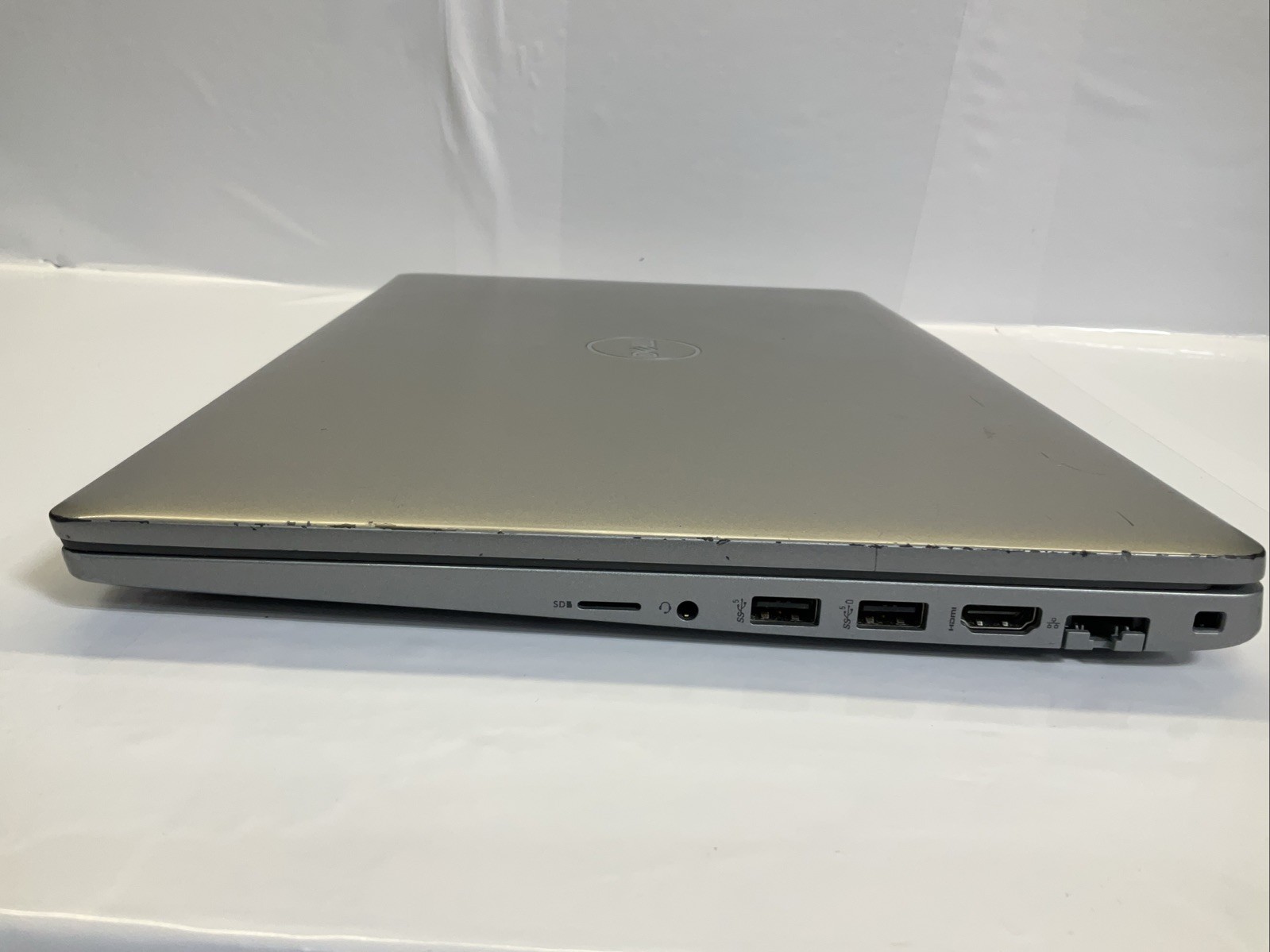 Dell Latitude 5530/ 15.6-inch/ i5-12th Gen/ 16GB RAM/ 256GB SSD/FHD/W11/AC(127F)