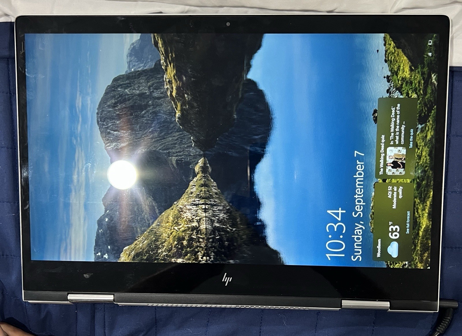 HP ENVY x360 15.6” (477GB SSD Intel Core i7-7500U 12GB RAM) 2-In-1 Touch Laptop