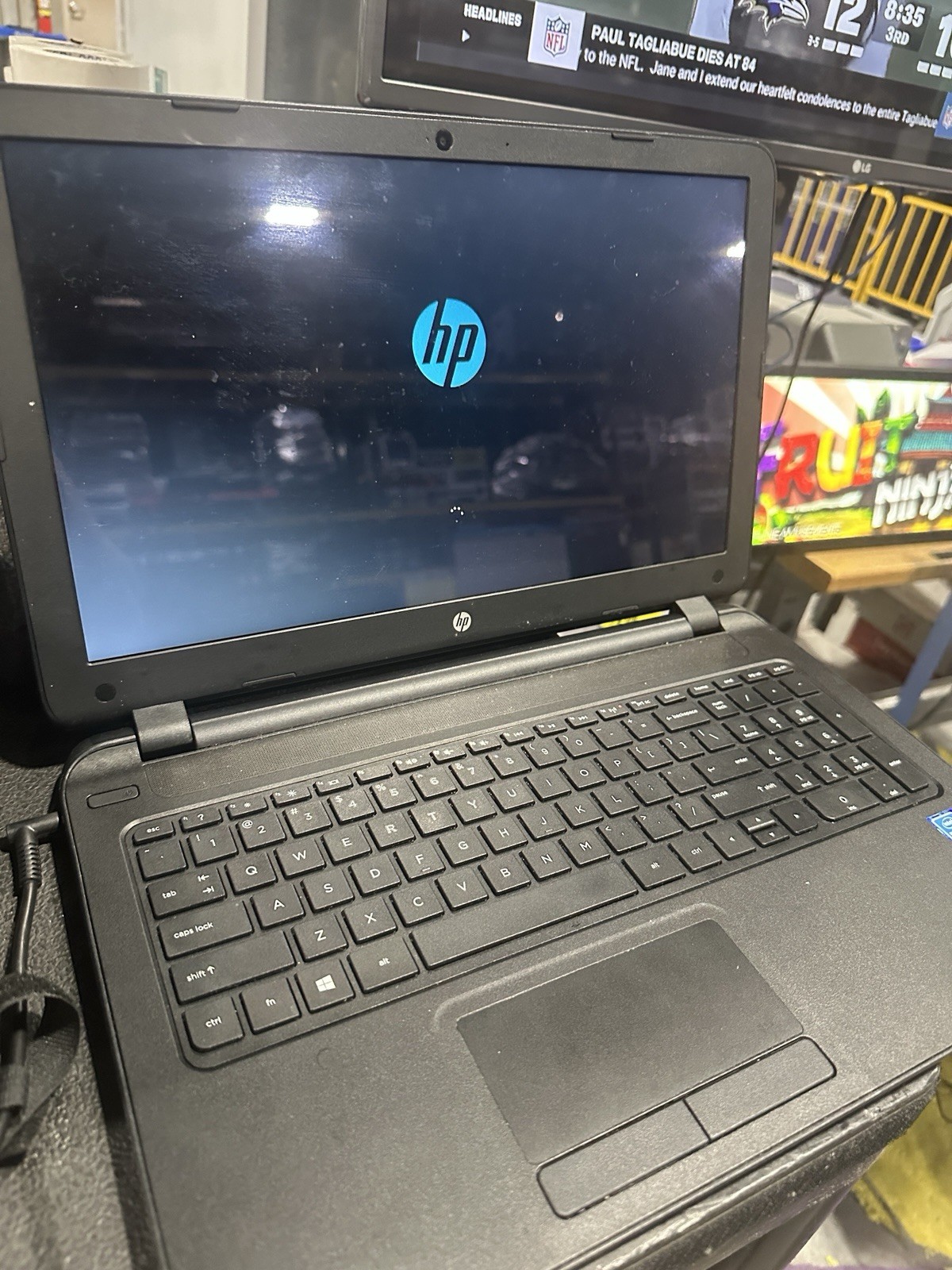 HP 15-f222wm 927 Touch Screen Laptop Turns On. Needs battery