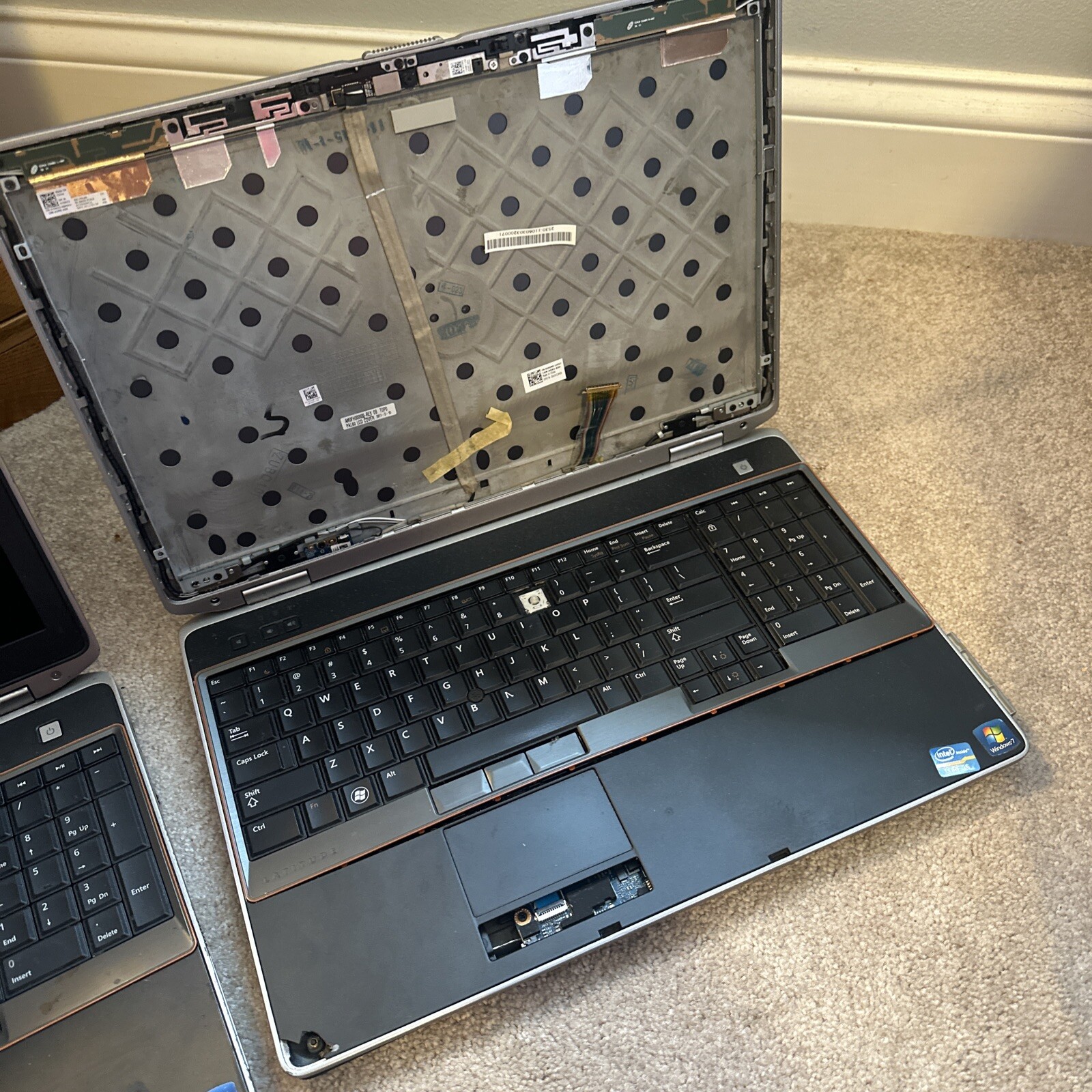 2x Dell Latitude E6520 15.6″ Laptop Intel i5 For Parts