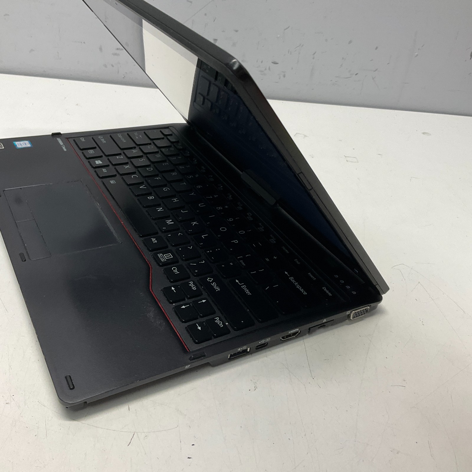 Fujitsu Lifebook T938 Laptop Intel Core i5-8250U @ 1.60 GHz 8GB 128GB SSD Win 11