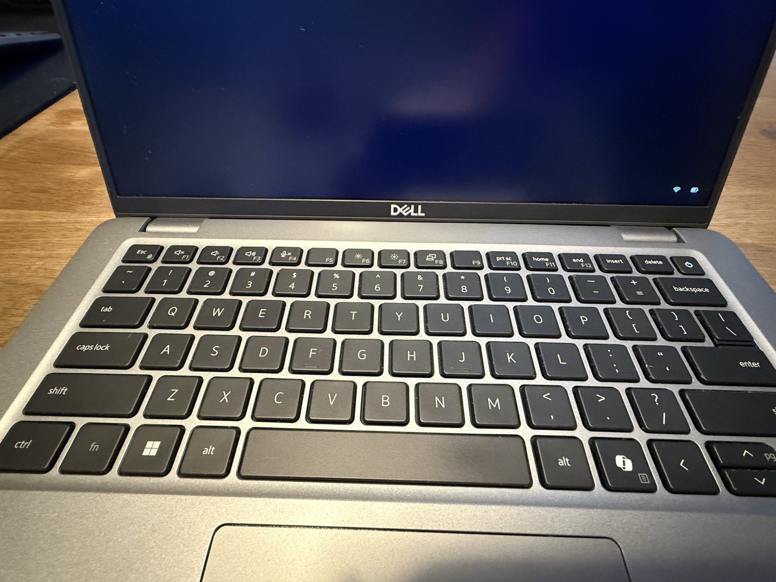 Dell Precision 3490 Laptop 14″FHD Ultra 7 165H 32GB RAM 256 GB SSD W11P 16 Core