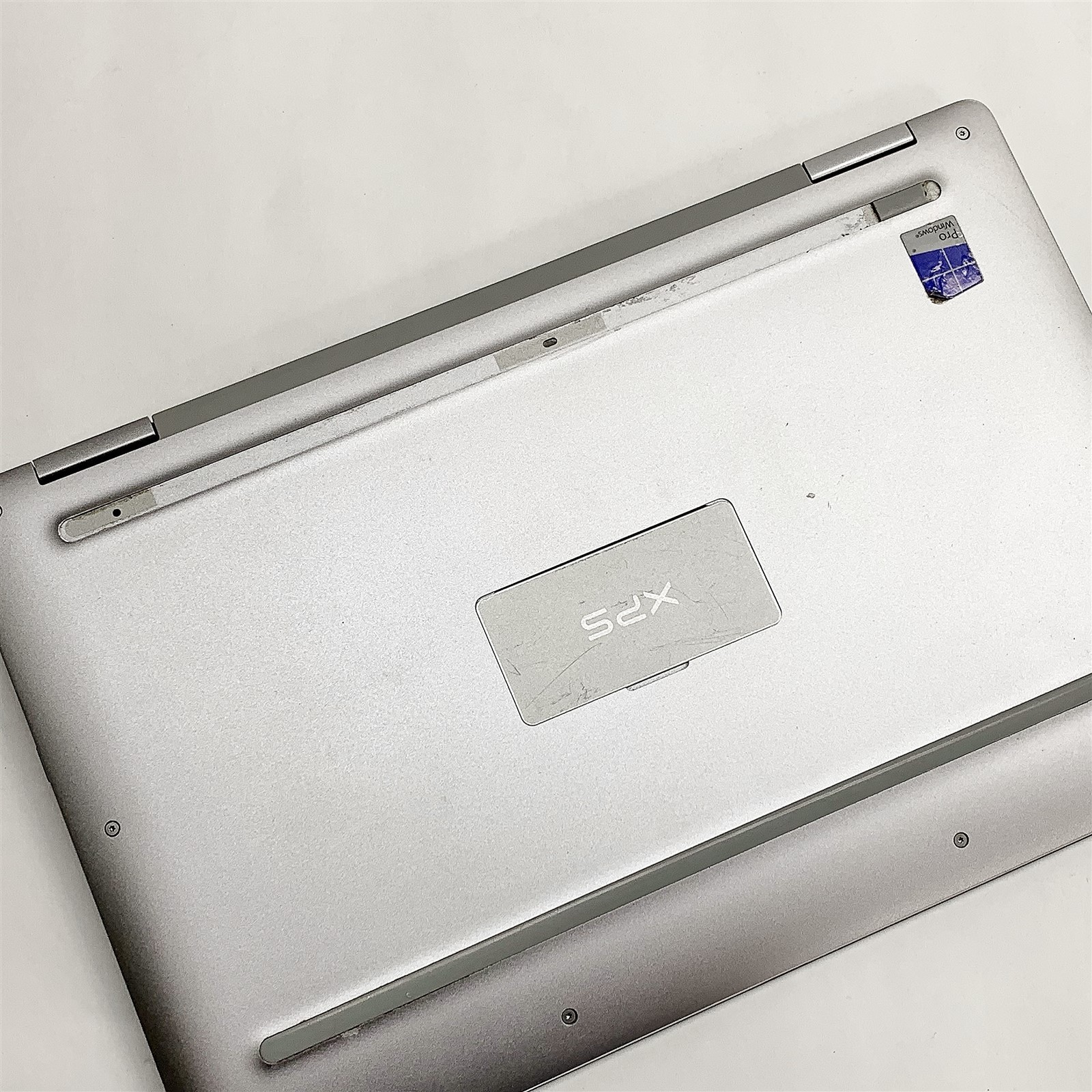 Dell XPS 9365 Laptop Intel Core i7 7Y75 1.30GHZ 13″ Touch FHD 16GB NO HDD Parts