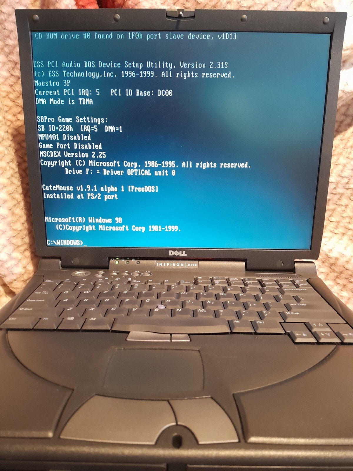 Windows 98 TRUE DOS / XP GAMING DUAL BOOT Laptop Retro / Vintage Computer PC