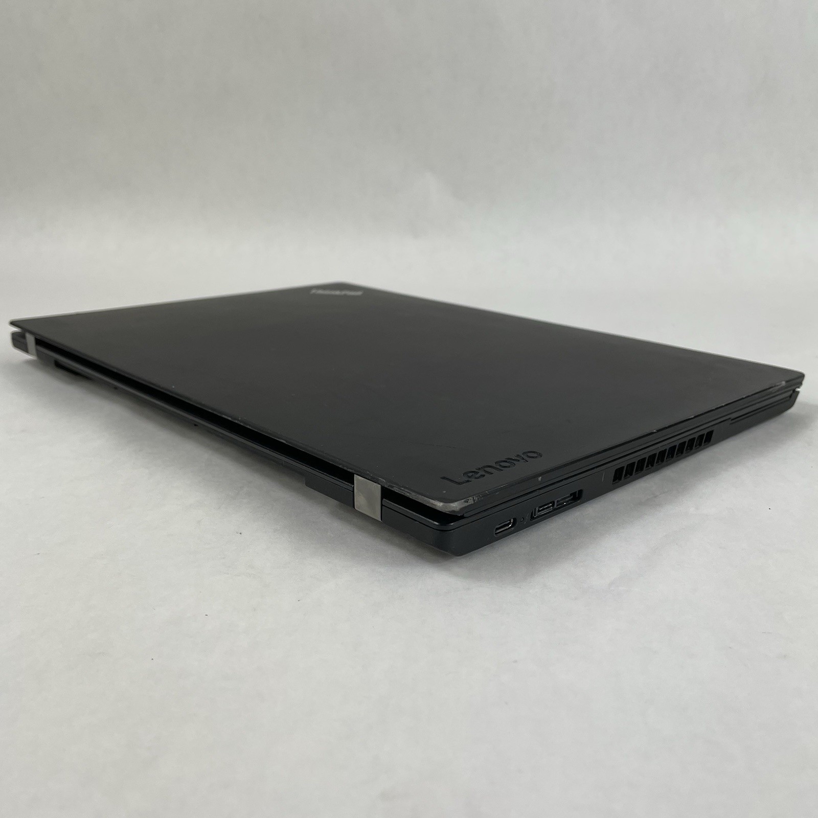 Lenovo ThinkPad T480 14″ i5-8350U 1.70 GHz 8 GB RAM No SSD/OS/AC/Batt – READ